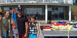 Camp de jour de ski nautique ou wakeboard d'une semaine
