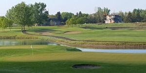 Greenbryre Golf & Country Club Saskatoon: 40% off Corporate Green Fees