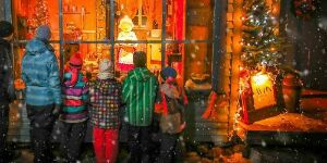 Village Québécois d’Antan Illuminated Village 2020 (family)